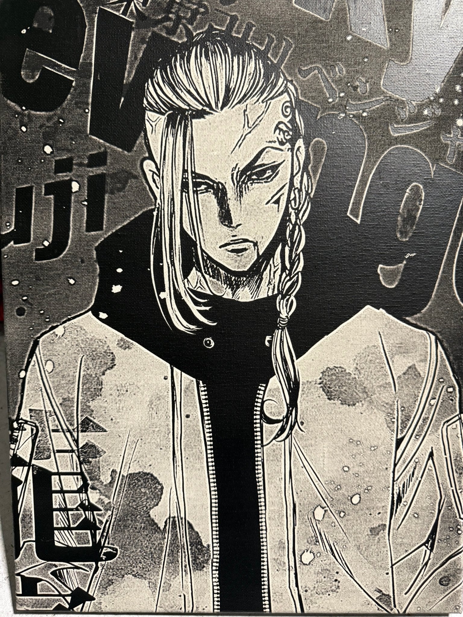 Tableau chef de gang rebelle univers combat urbain style manga noir et blanc décoration murale 30x40 cm - DesignRomArt