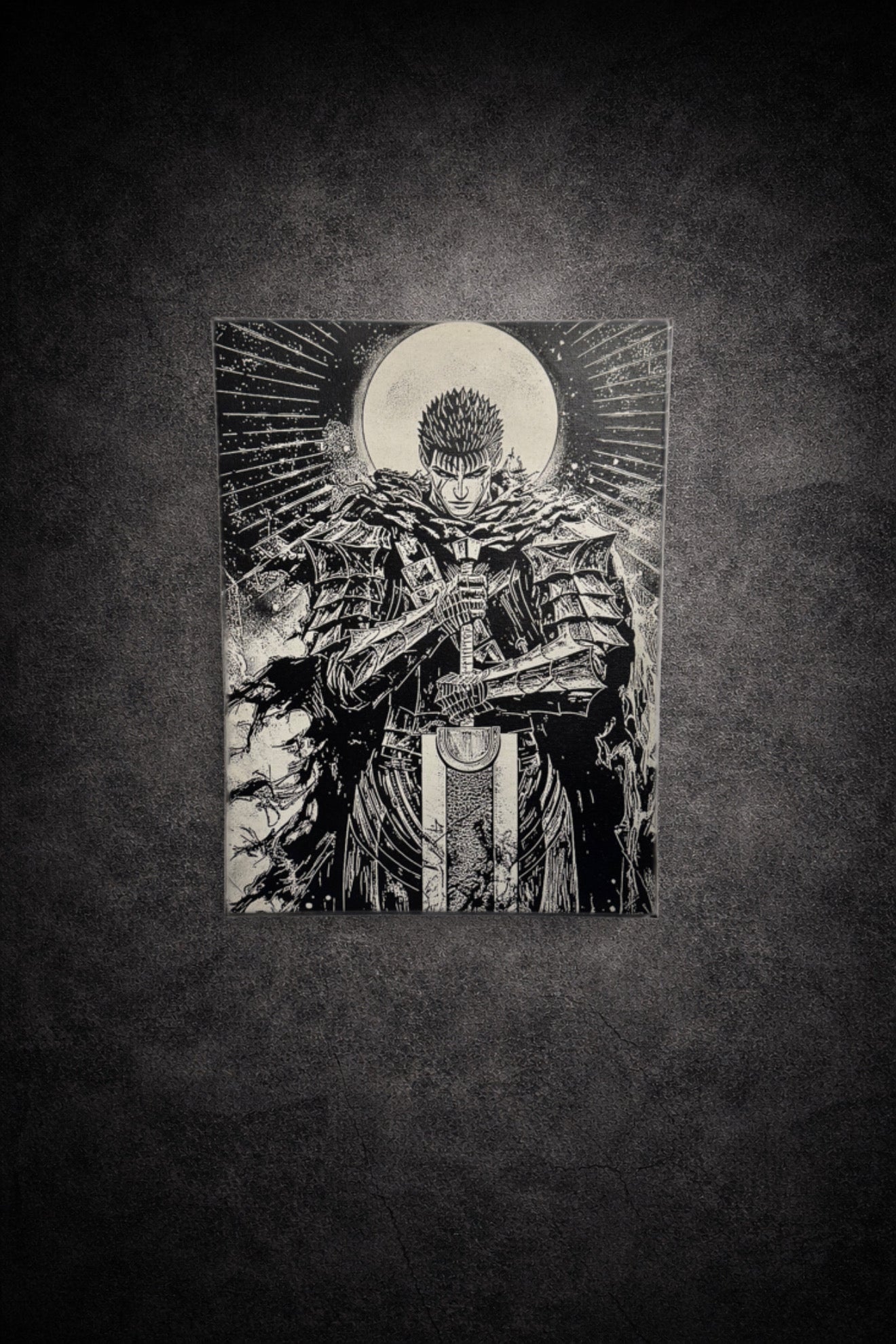 Tableau manga noir et blanc représentant un chevalier solitaire tenant une grande épée sous une pleine lune, art mural épique sur toile 30x40 cm