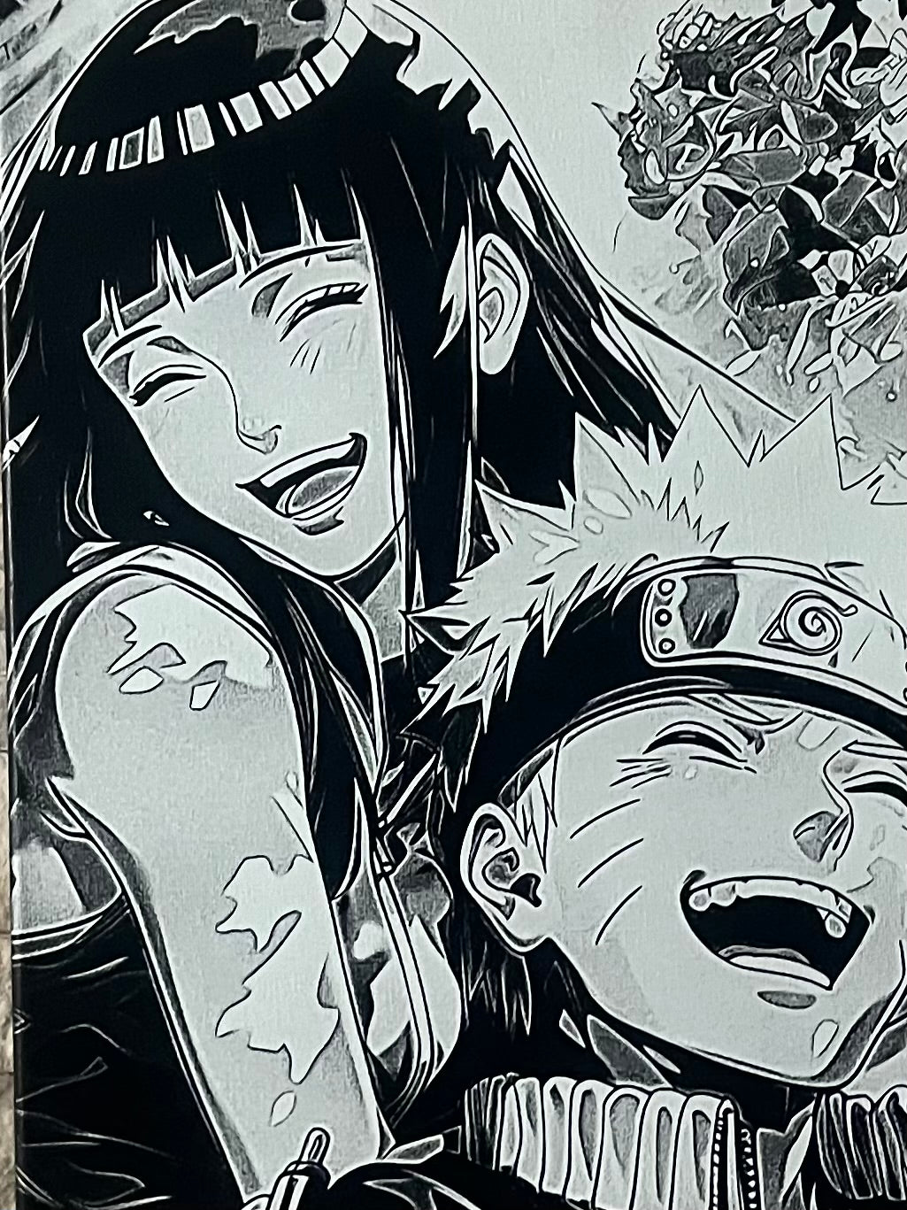 détail visages guerriers souriants noir et blanc