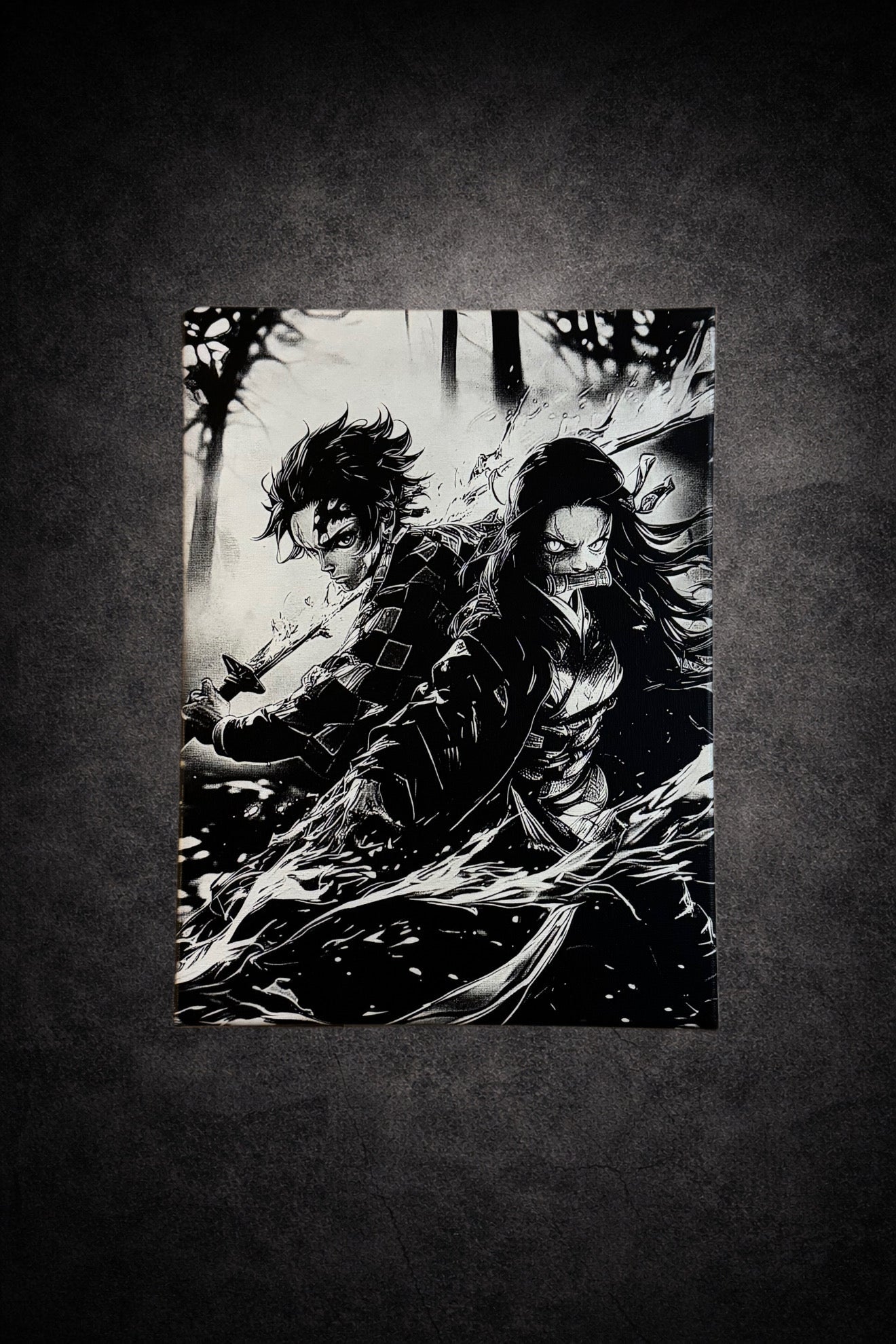 Tableau guerriers en duel contre forces obscures noir et blanc – décoration murale épique 30x40 cm - DesignRomArt