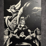 Tableau manga rétro noir et blanc – Robot géant assis – Toile murale 30x40 cm - DesignRomArt