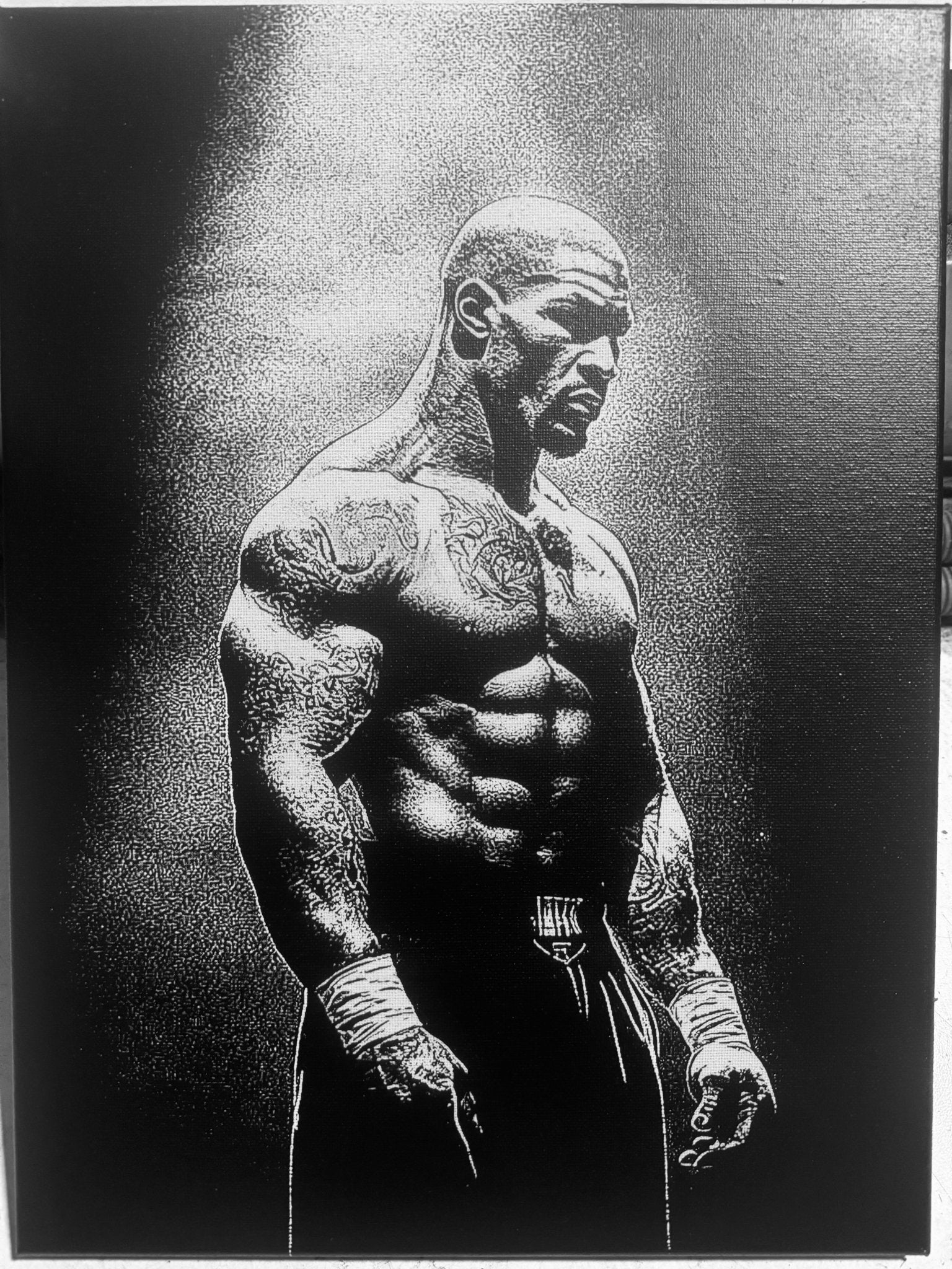 Tableau Mike Tyson boxe légende sport noir et blanc décoration murale 30x40 cm - DesignRomArt