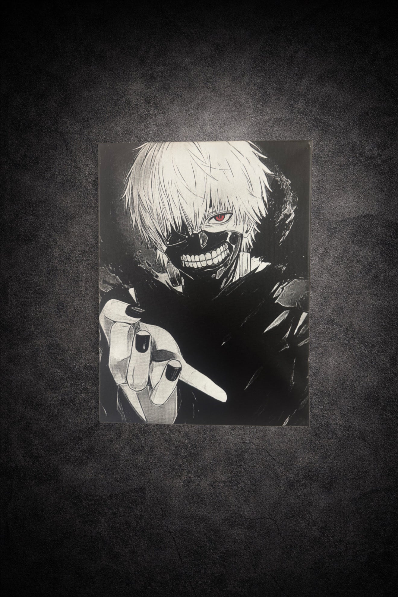 Tableau manga sombre représentant un personnage masqué