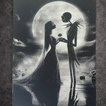 Tableau romantique gothique noir et blanc – Couple sous la lune – Toile murale 30x40 cm - DesignRomArt