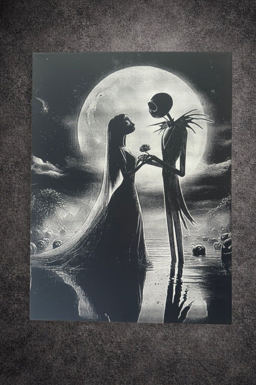 Tableau romantique gothique noir et blanc – Couple sous la lune – Toile murale 30x40 cm - DesignRomArt