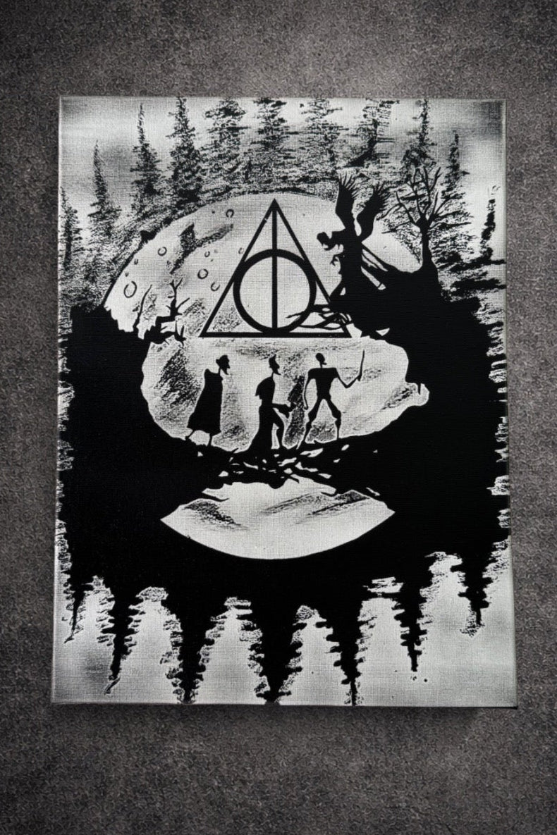 Tableau univers magique sombre – silhouettes, symbole mystique et forêt – décoration murale 30x40 cm - DesignRomArt